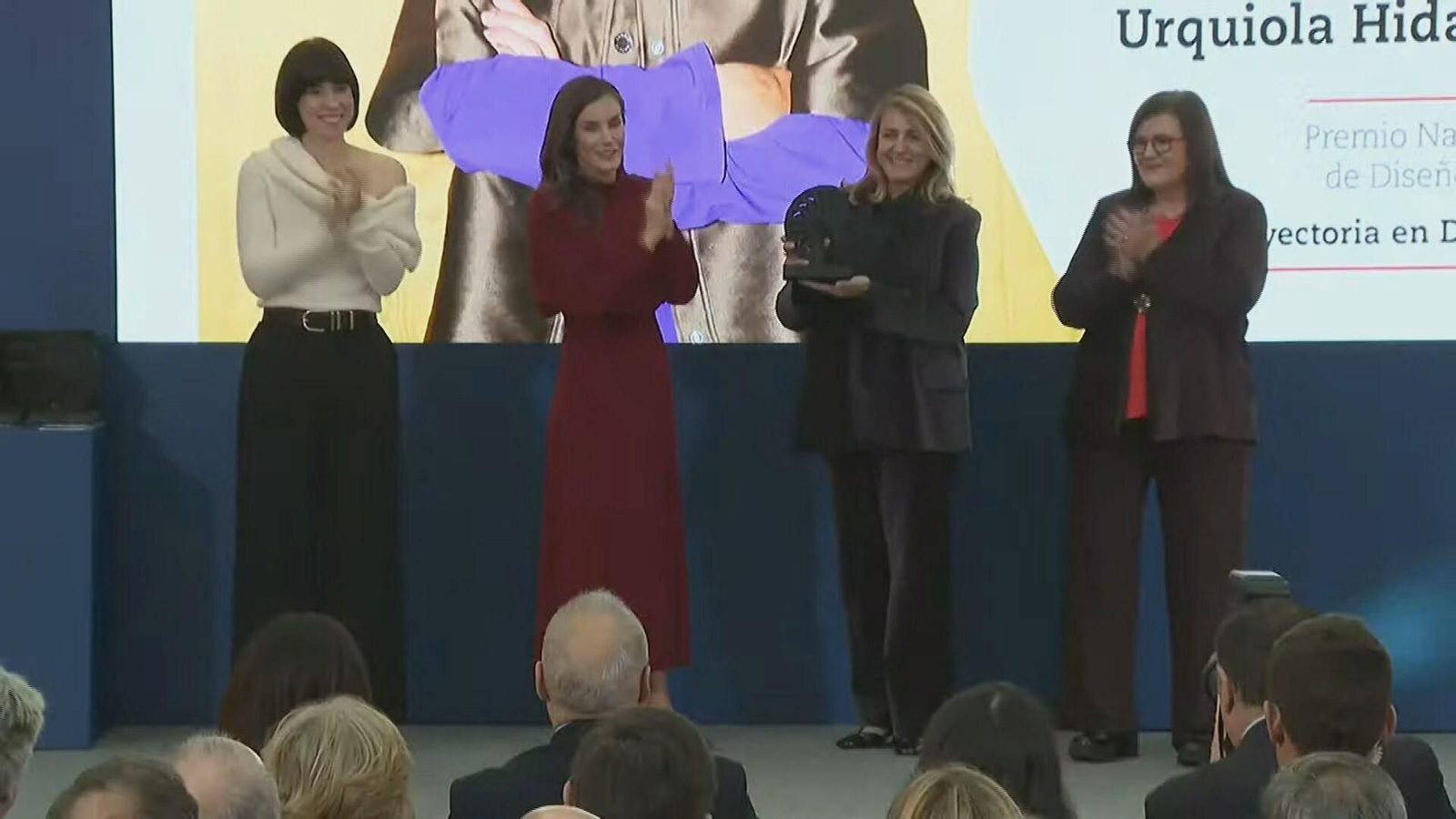 J014-MADRID REINA PREMIOS DISEÑO