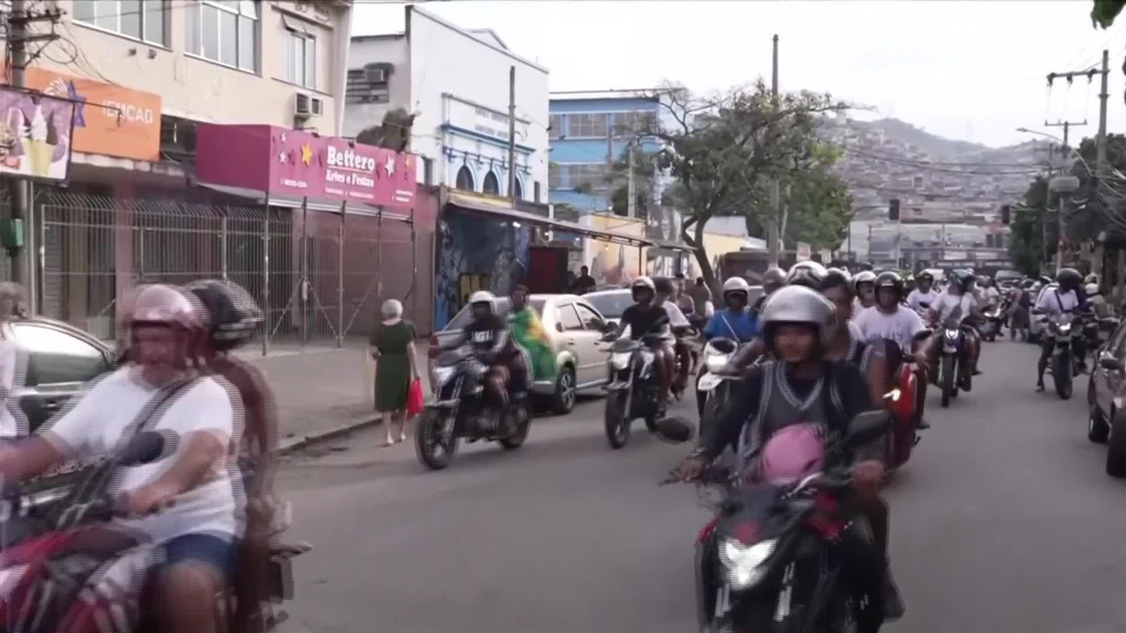 J007-BRASIL PROTESTAS OPERACION POLICIAL