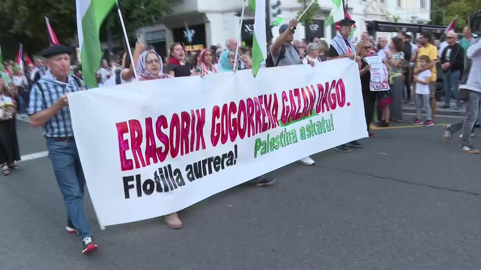 J071-BILBAO CONCENTRACION GAZA TARDE