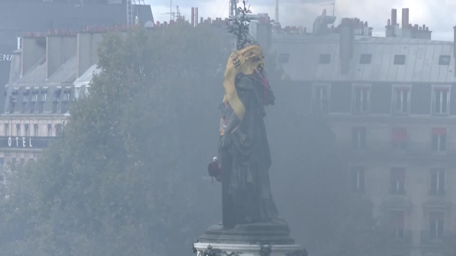va marianne chaleco amarillo francia
