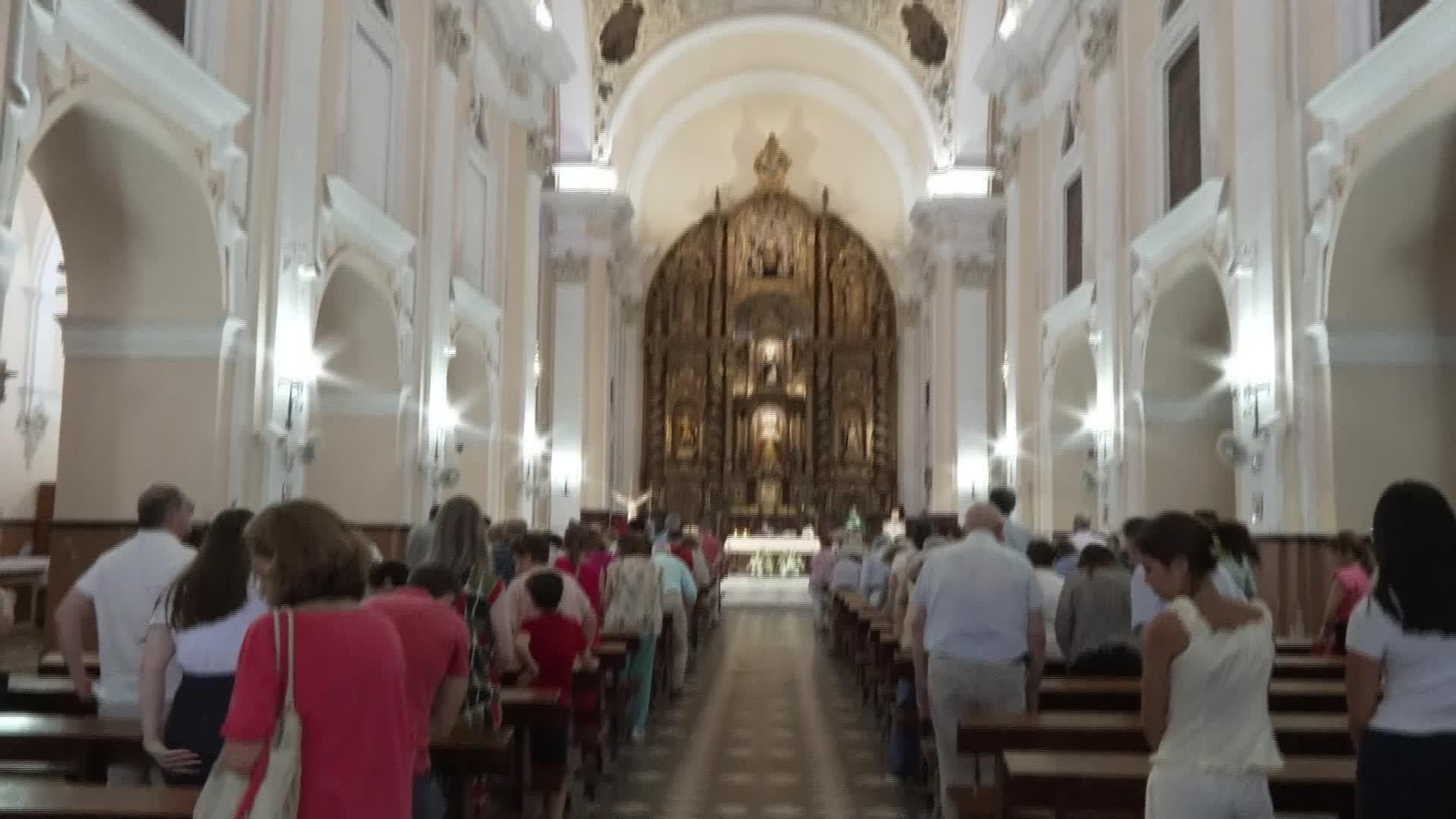 D022-SEVILLA REAX CREYENTES TRAS VISITA PAPA