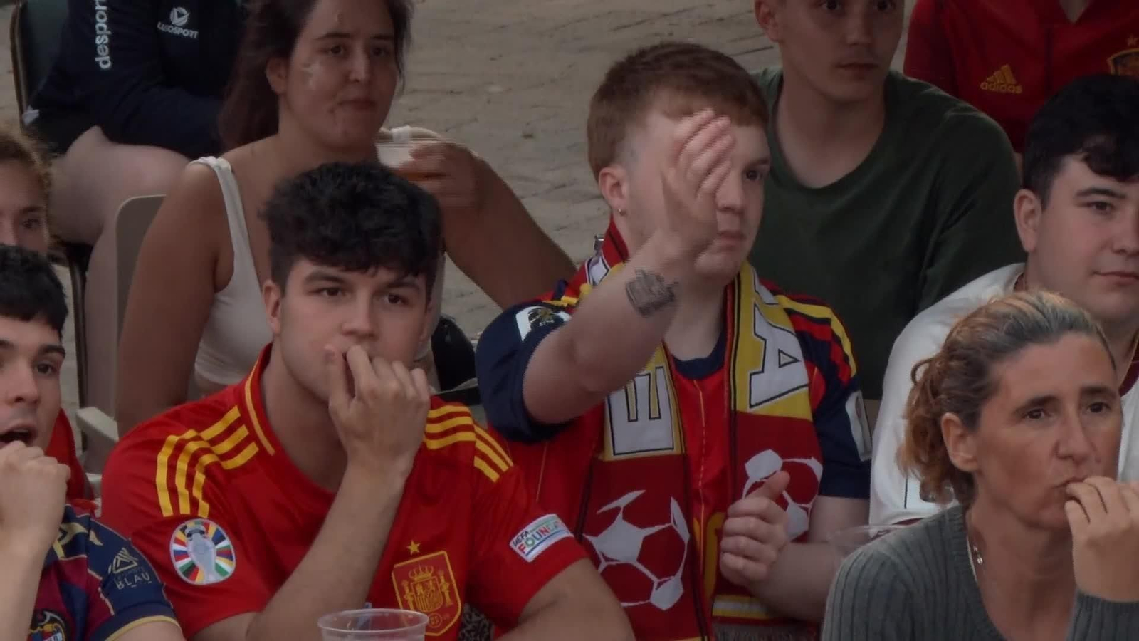 V061-EDI VARIOS AMBIENTE MUNDIAL PARTIDO SELECCION ESPAÑOLA