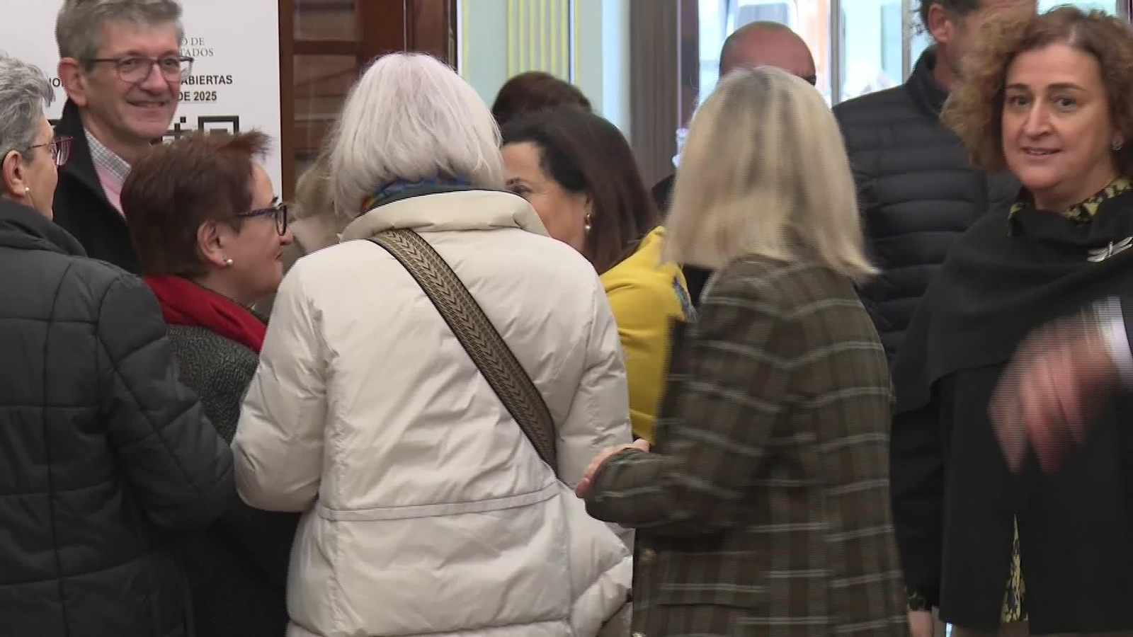 S036-VARIOS MARGARITA ROBLES Y DIANA MORANT