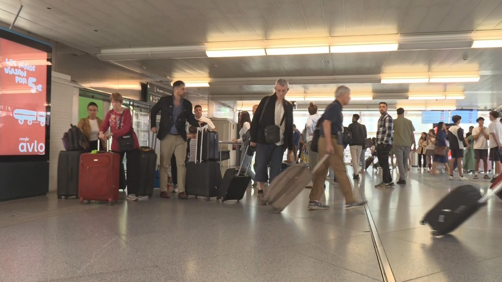 J073 MADRID ATOCHA REAPERTURA AVE MALAGA frame 834