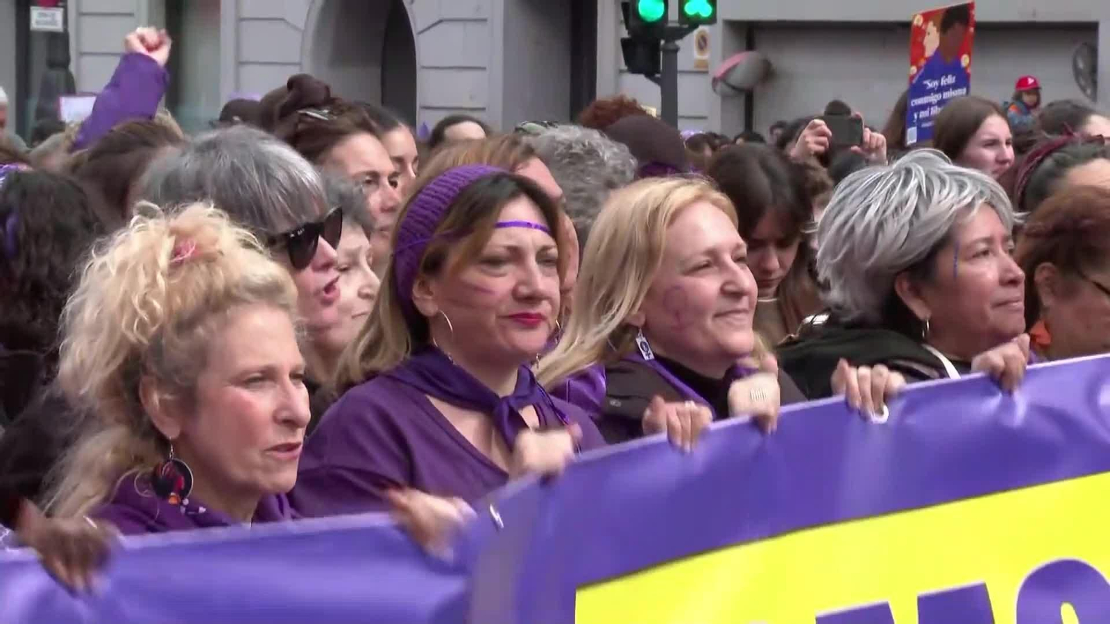 web mani 8m politico