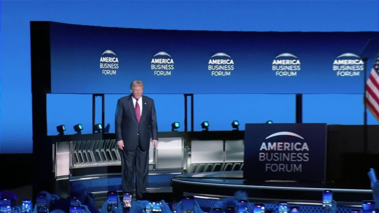 J006-EEUU TRUMP LLAMA COMUNISTA A MAMDANI