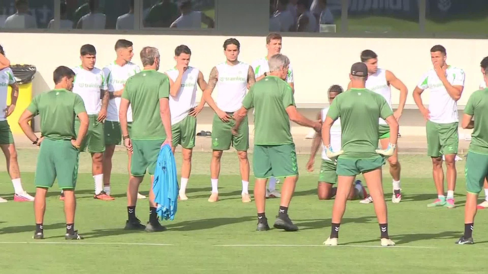 J047-SEVILLA ENTRENAMIENTO BETIS
