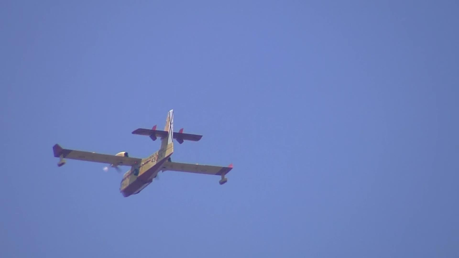 L061-LEON INCENDIO FORESTAL GARAÑO FUERA DE CONTROL
