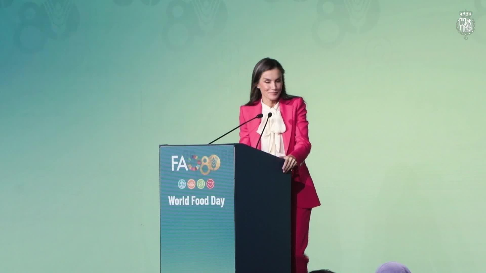 J025-ROMA REINA WORLD FOOD DAY