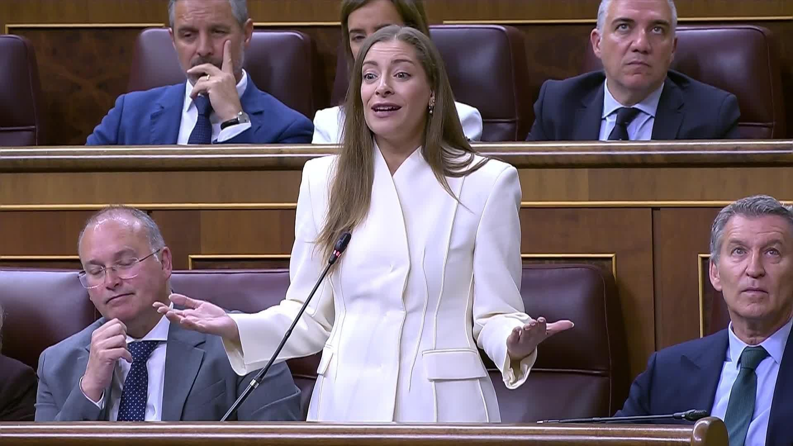 va ester muñoz a cuerpo