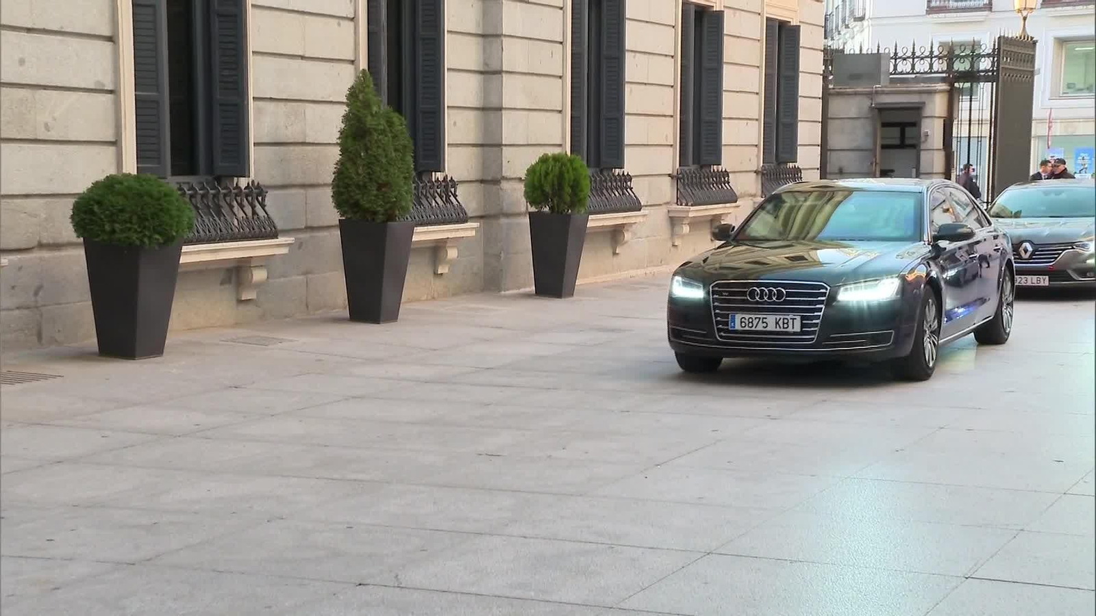 X019-CONGRESO PASILLOS SESION CONTROL 1