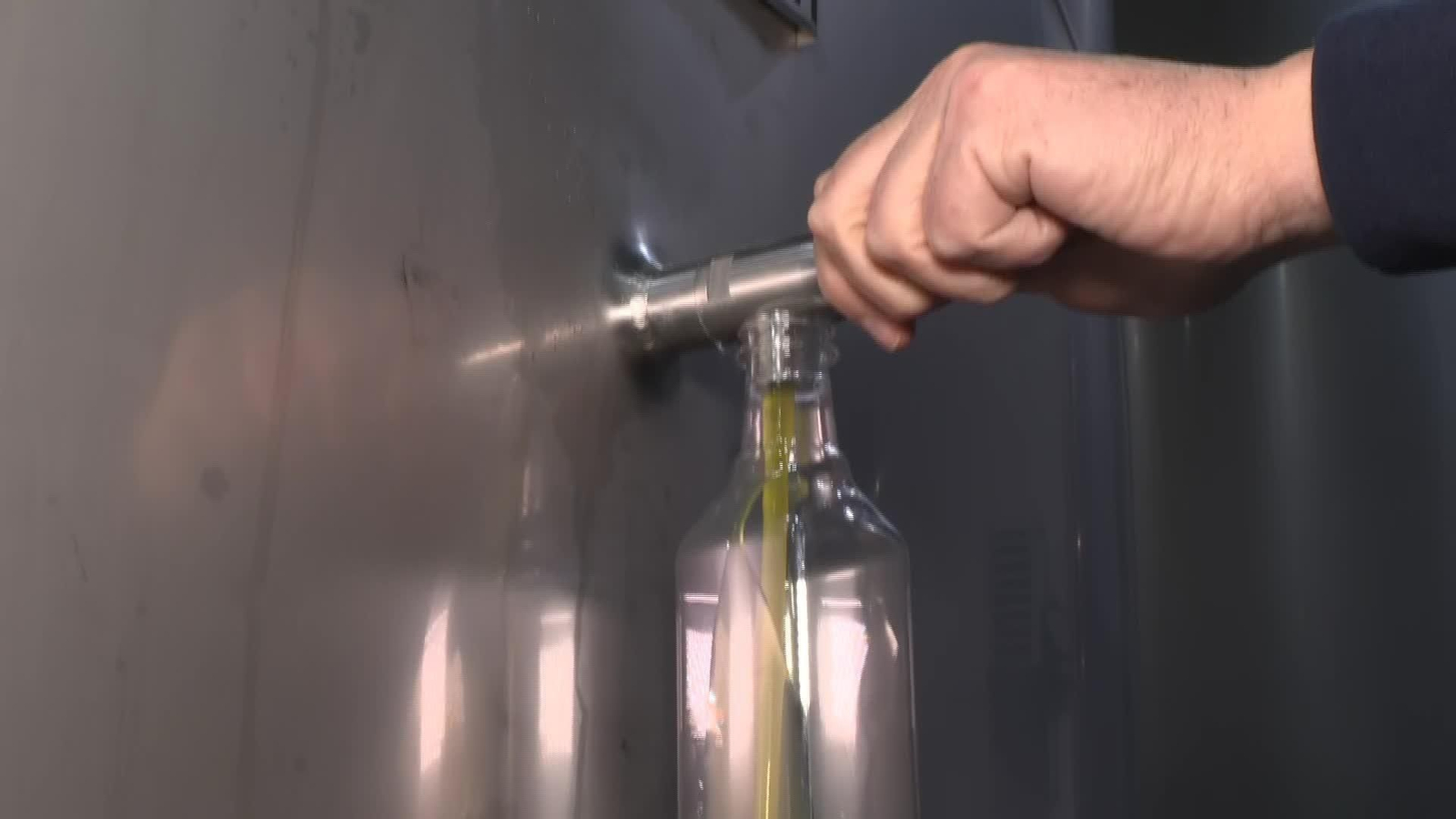 J003-EDI VARIOS SECTORES PREOCUPADOS POR AMENAZA EMBARGO COMERCIAL