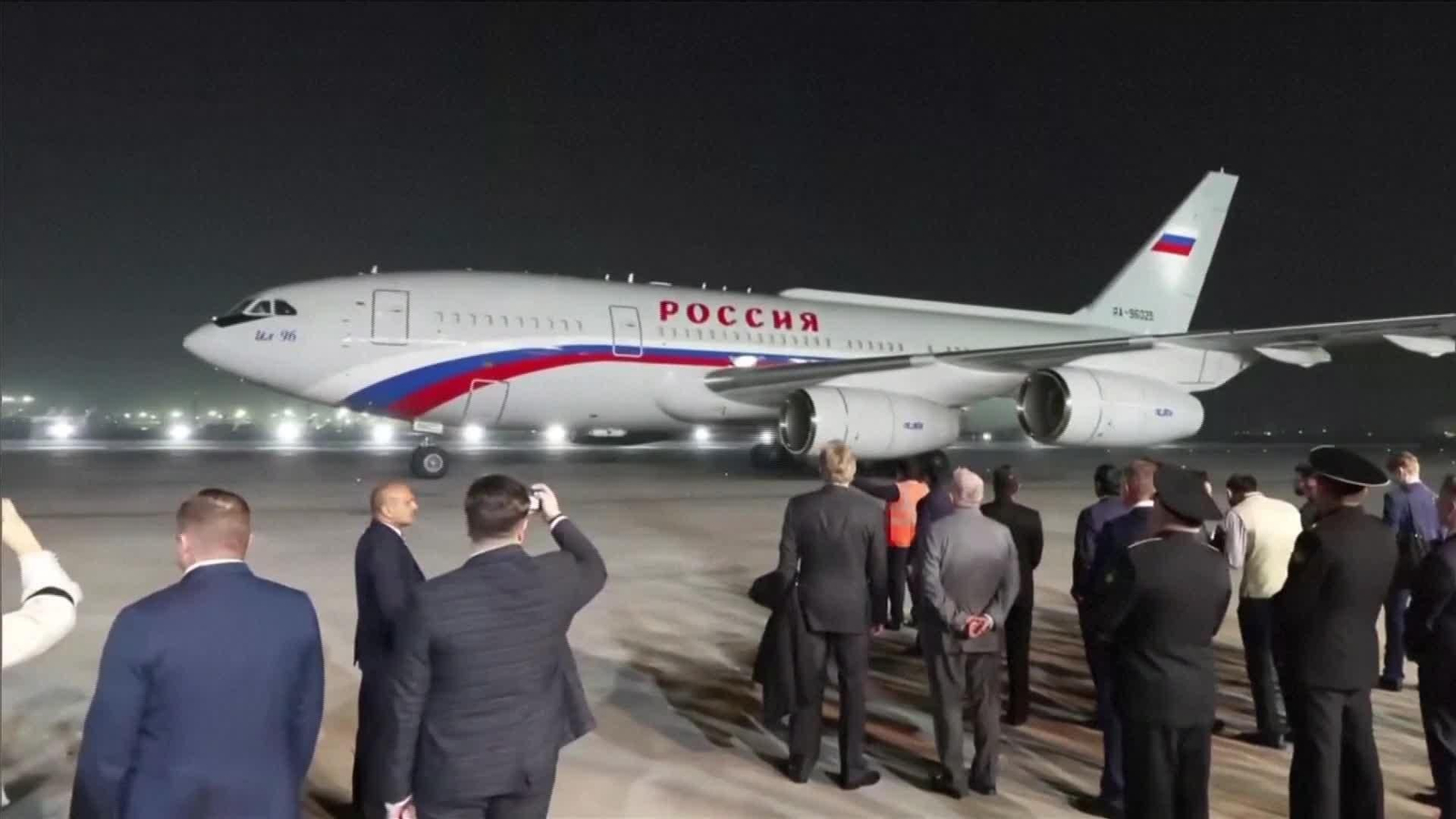 J060-INDIA LLEGADA PUTIN