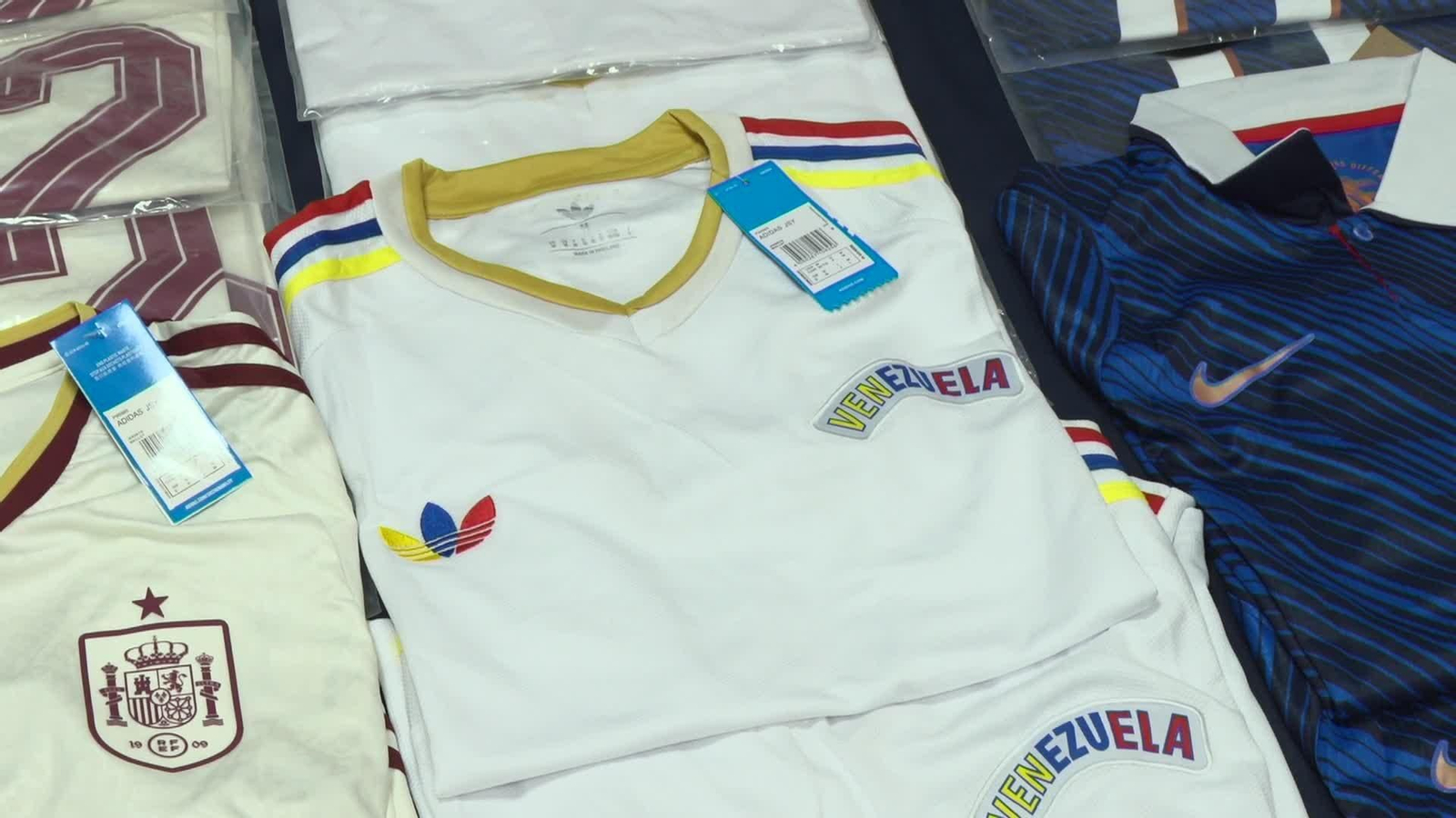 X055-VARIOS OP PN EQUIPACIONES FALSIFICADAS 2