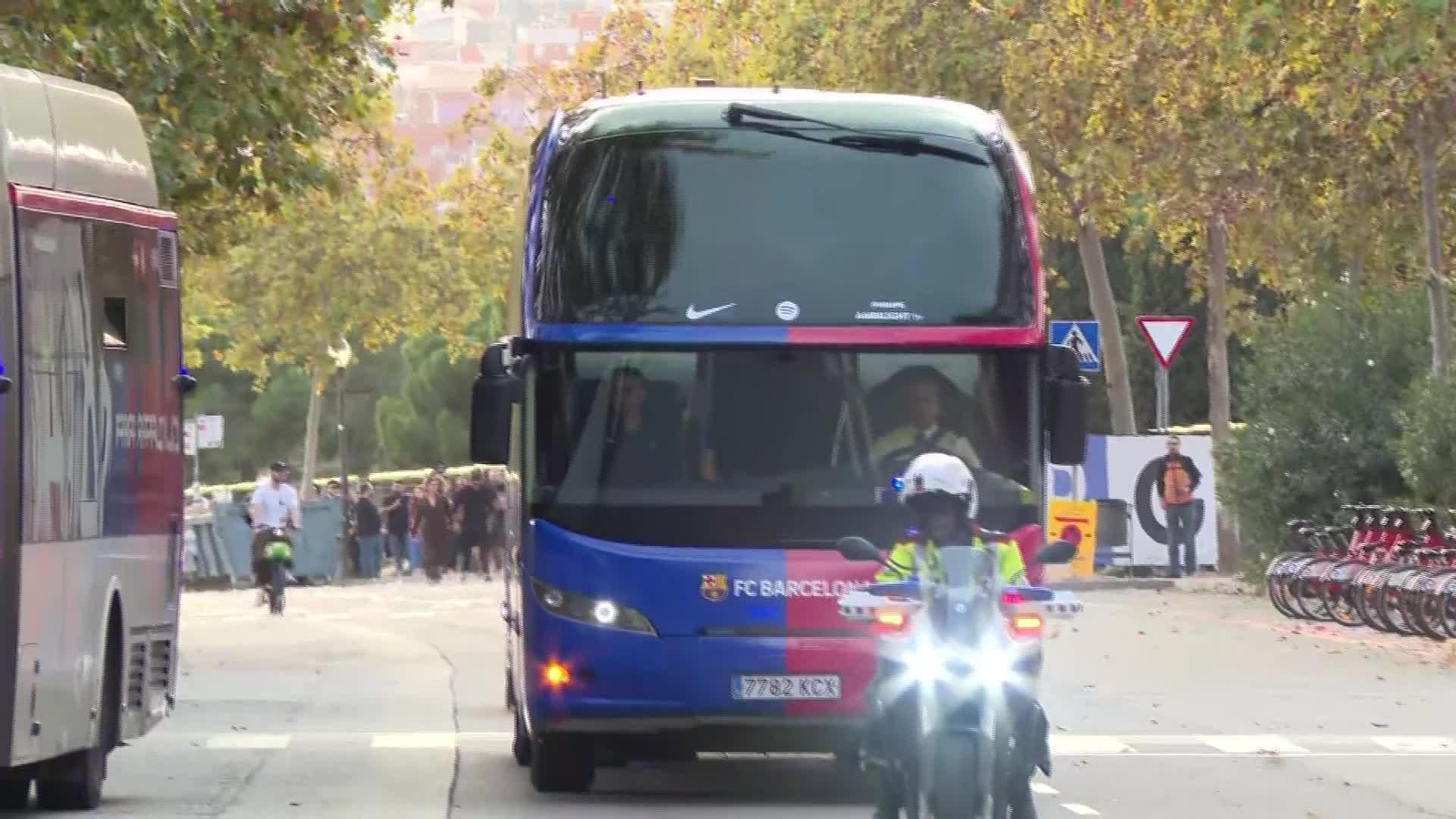 D039-BARCELONA LLEGADAS ESTADIO BARÇA VS ELCHE