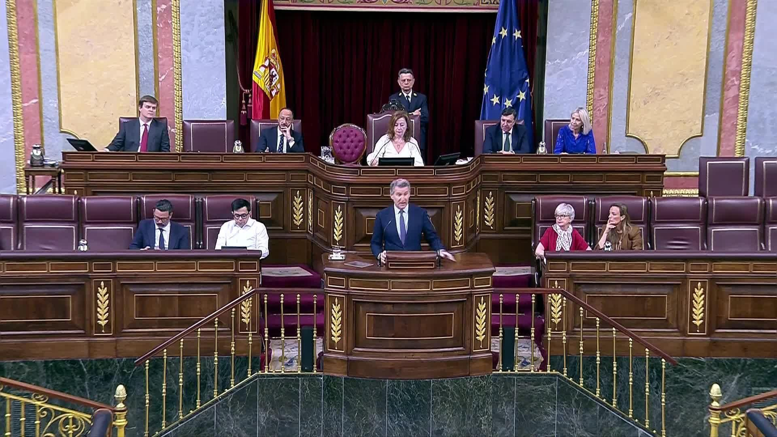 X015-CONGRESO REPLICA FEIJOO 1