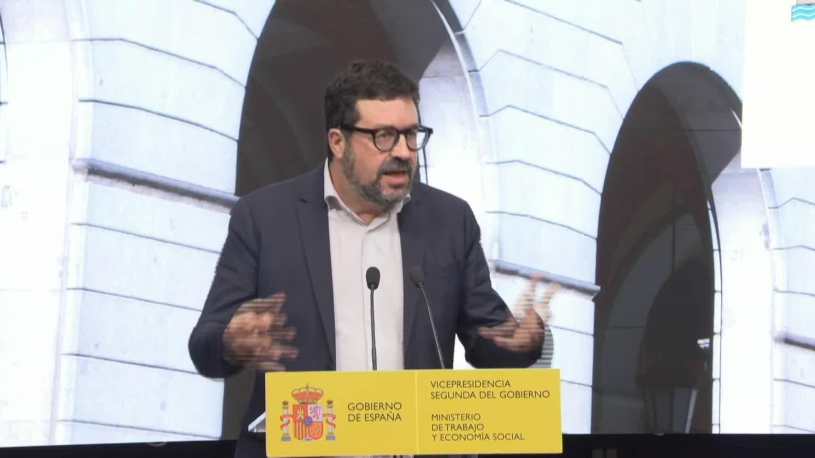 X024-MADRID REUNION AGENTES SOCIALES SMI