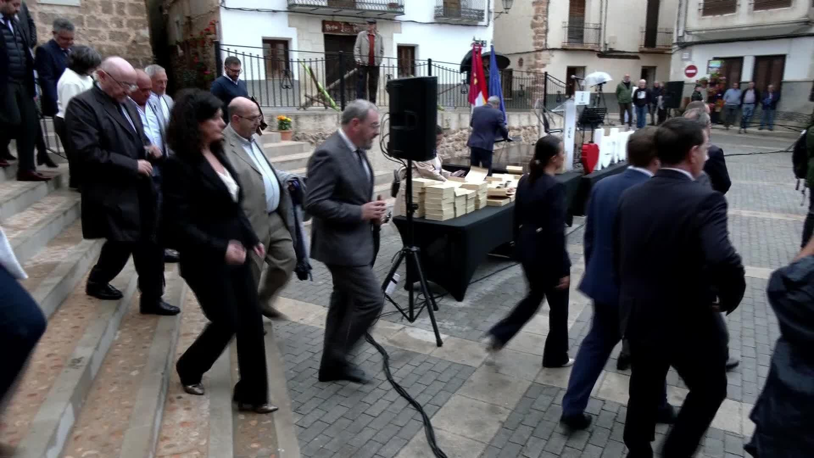 X075-LETUR HOMENAJE ANIVERSARIO DANA TARDE X075-LETUR HOMENAJE ANIVERSARIO DANA TARDE