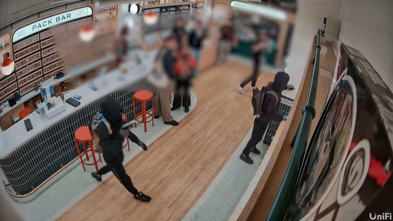 Asaltan una tienda Pokémon en Nueva York a punta de pistola