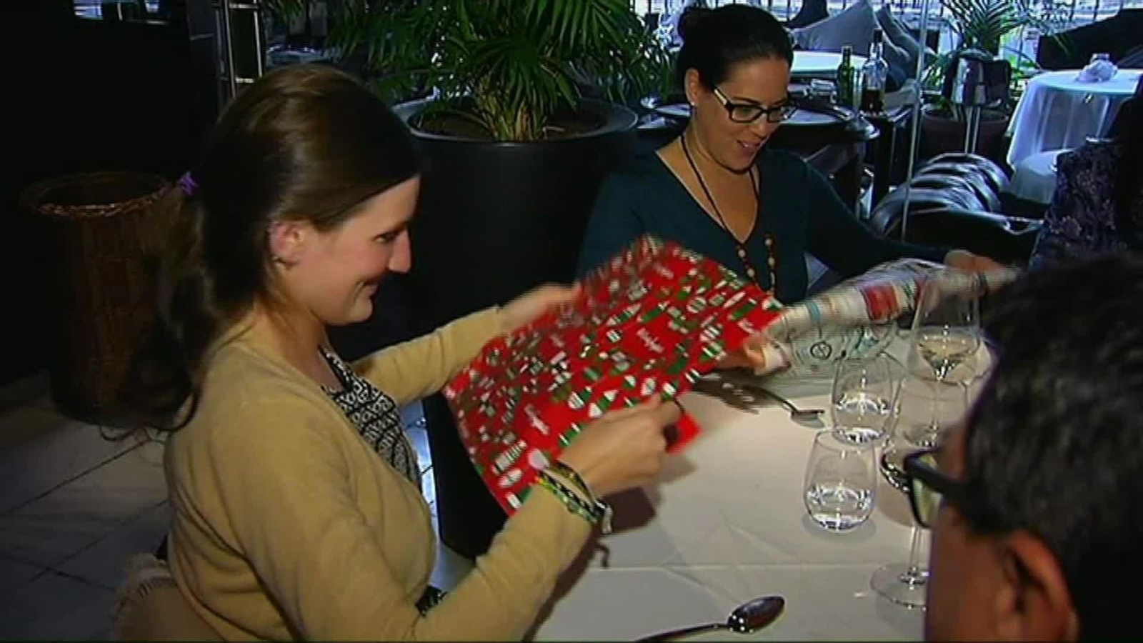 V029-EDI VARIOS DEVOLVEMOS LOS REGALOS