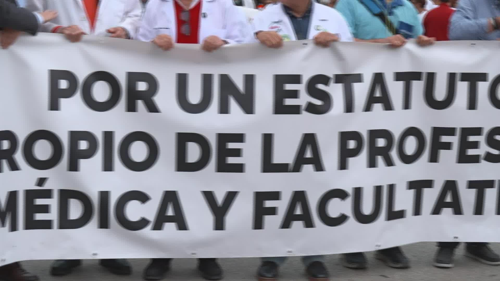 X083-MALAGA PROTESTA MEDICOS OK