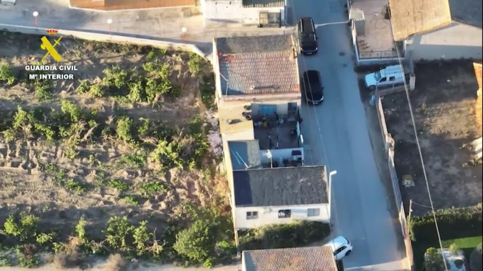 X025-IMAGENES GCIVIL DETENIDOS ASALTOS GASOLINERAS