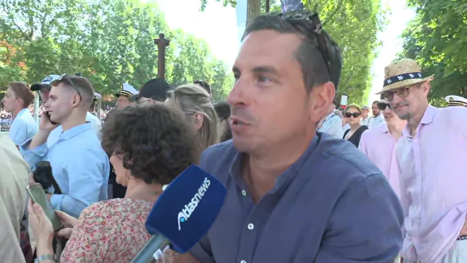 M036-PARIS FRANCESES SOBRE ESPAÑA