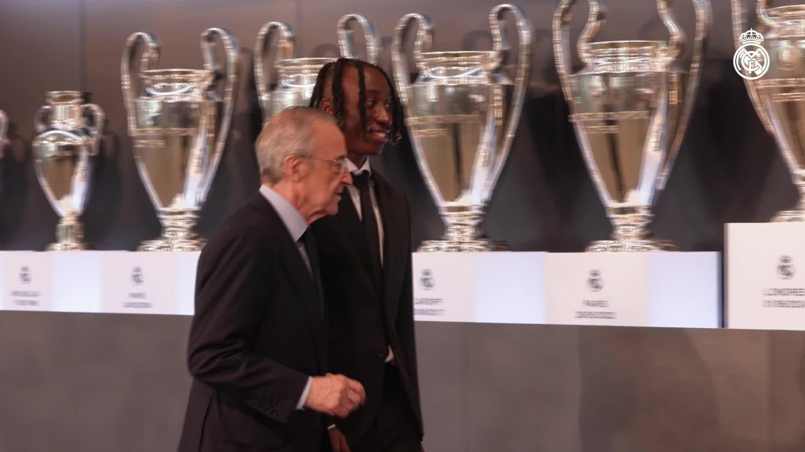 M039-MADRID PRESENTACION DIOMANDE RMADRID