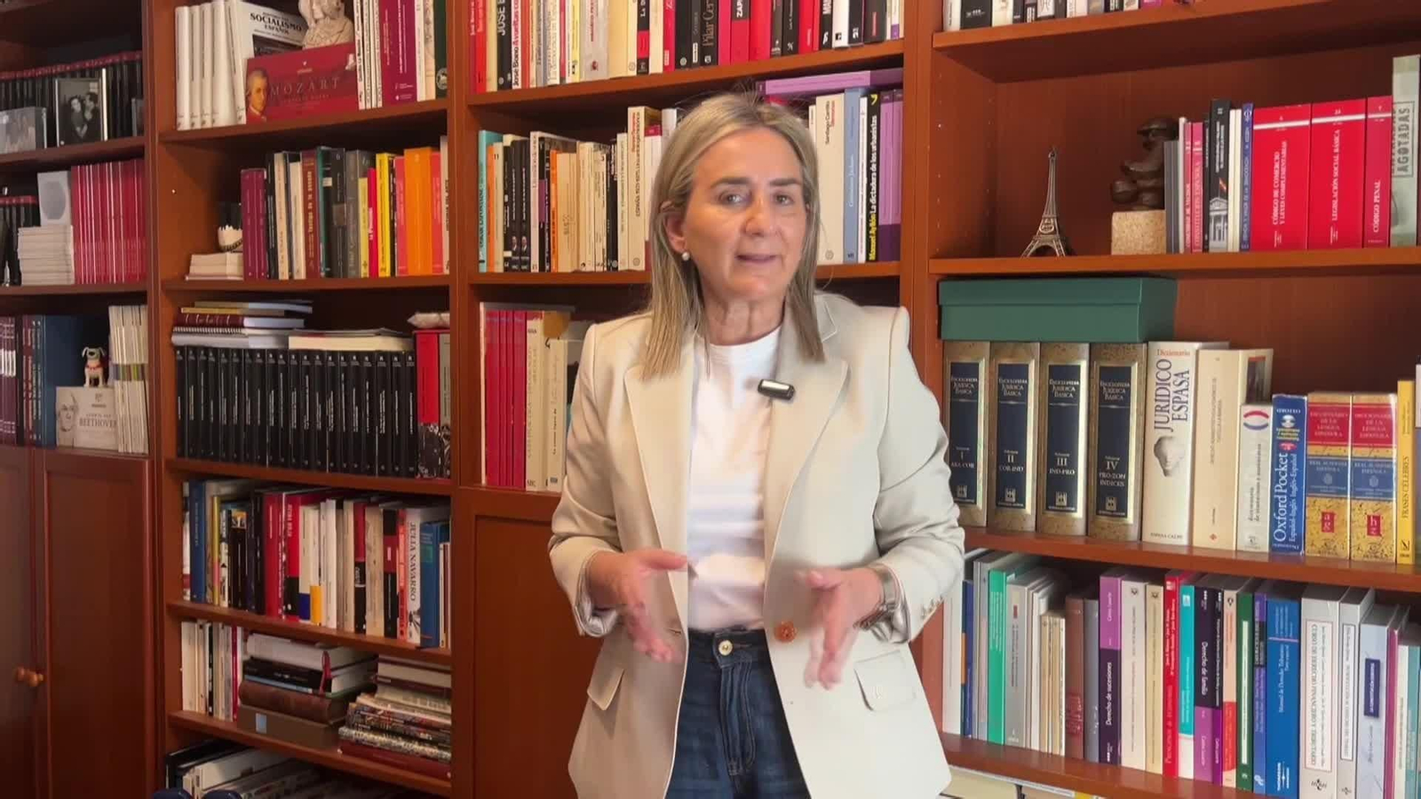 va tolon reax racismo cornella