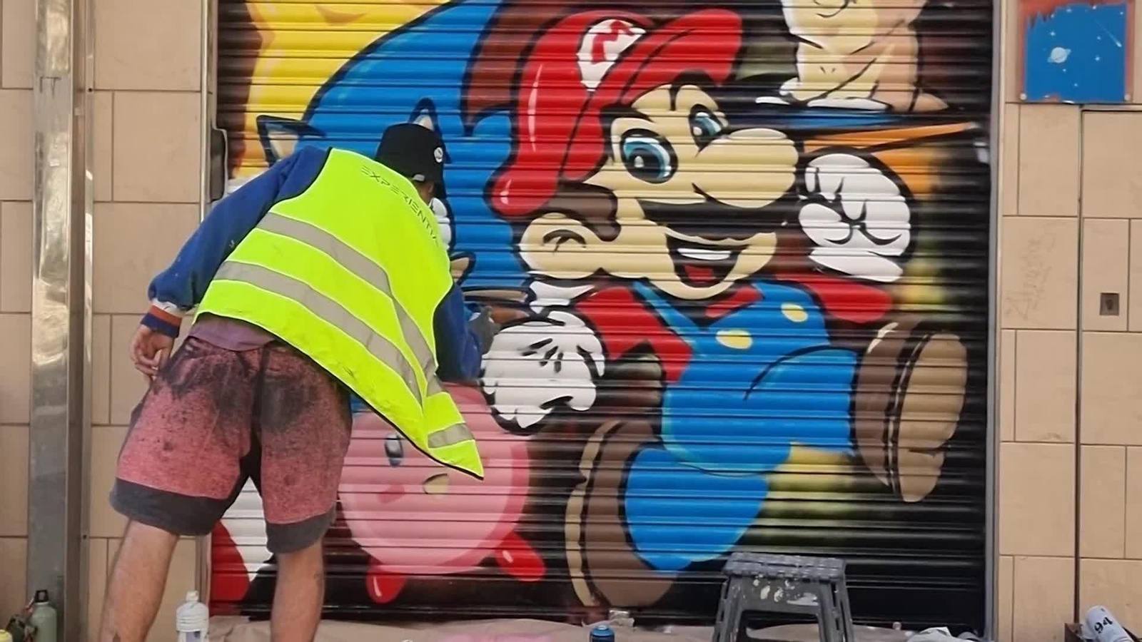 V058-EDI BARCELONA GRAFITIS PARKING