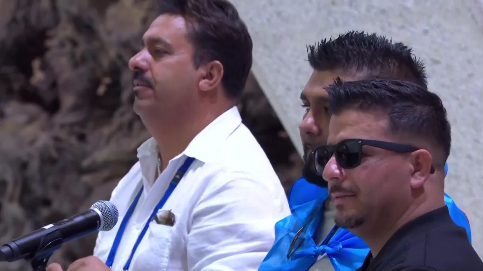 va gitanos cantan papa