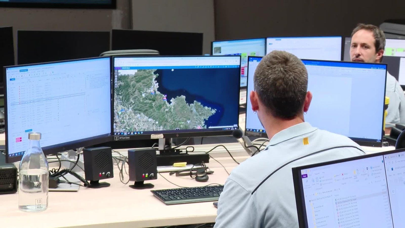 X030-VARIOS EXPERTOS SOBRE BULOS INCENDIOS
