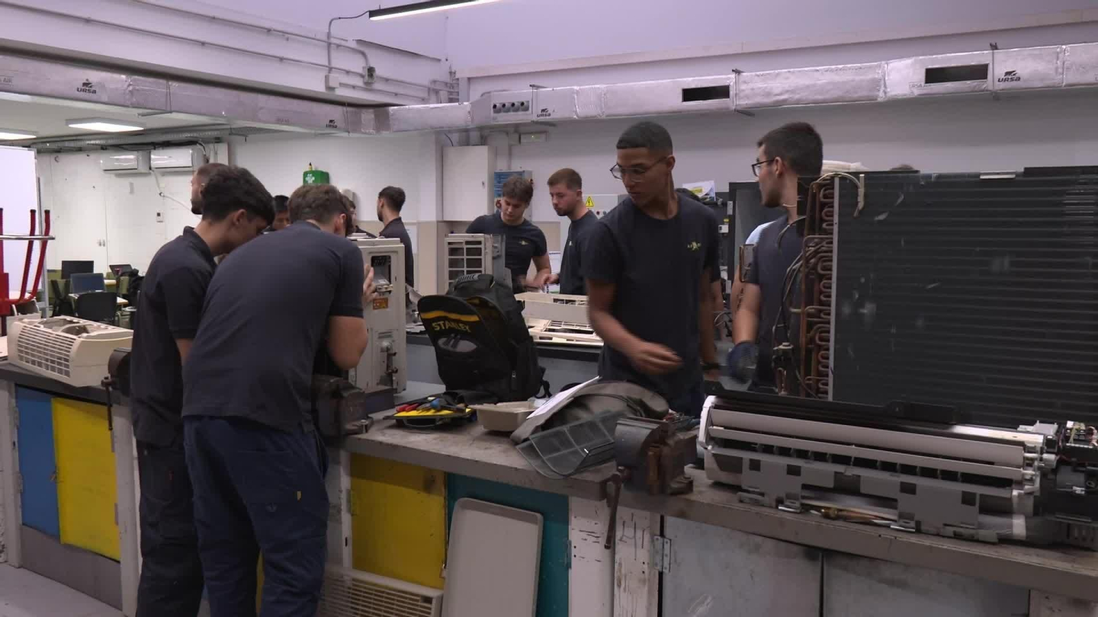 M066-VALENCIA ESTUDIANTES FP NO PREOCUPADOS IA