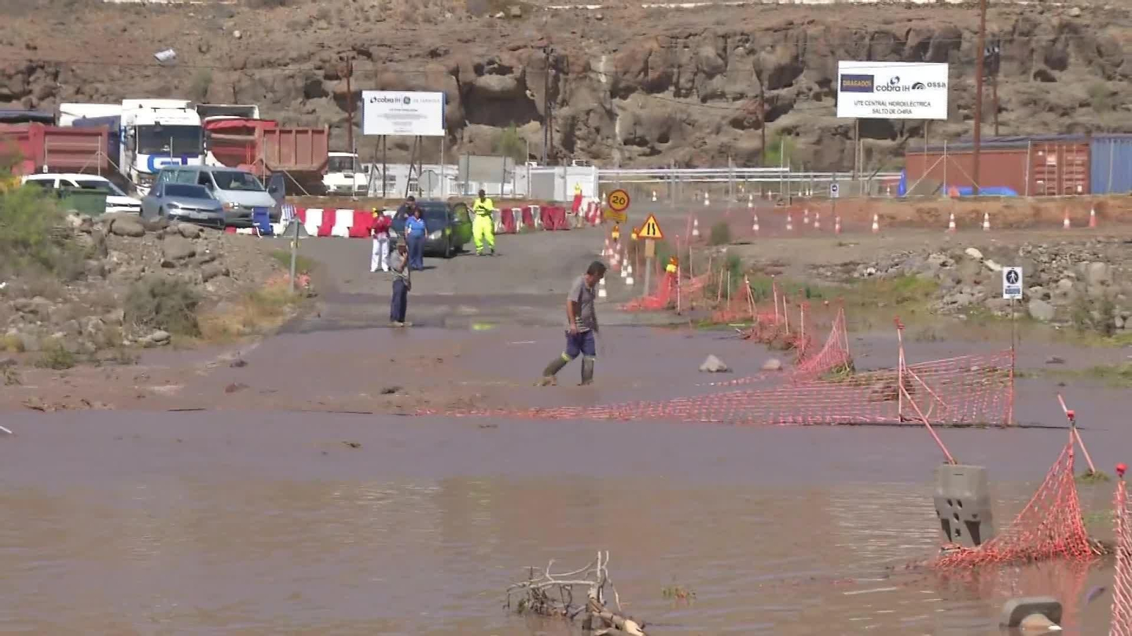 S033-CANARIAS CARRETERAS CORTADAS DESPRENDIMIENTOS