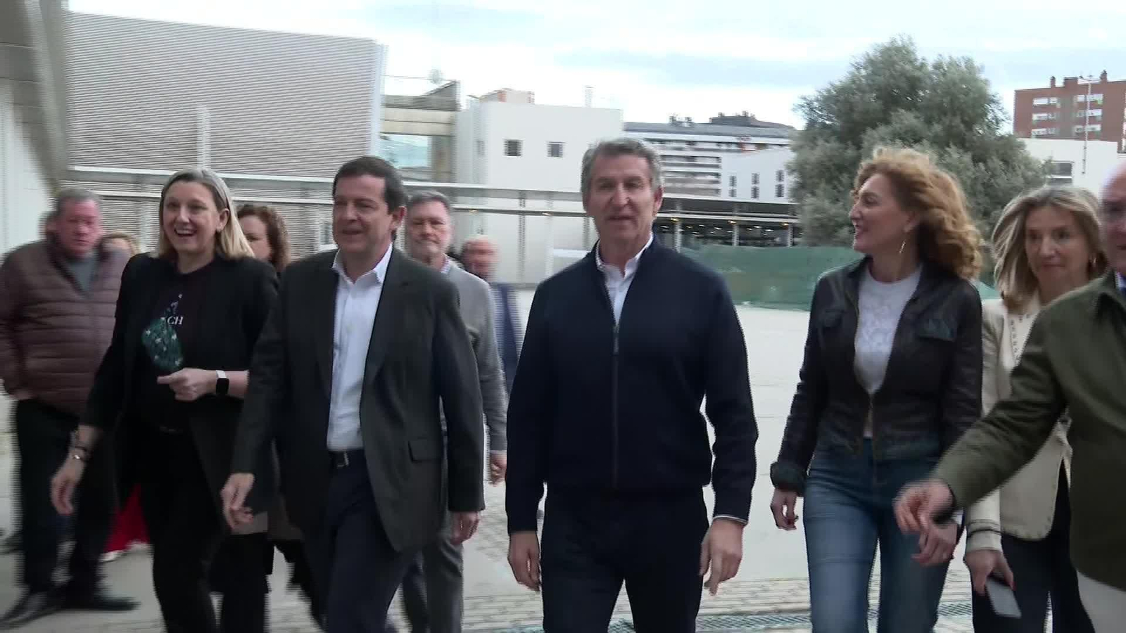 V074-VALLADOLID MITIN FEIJOO