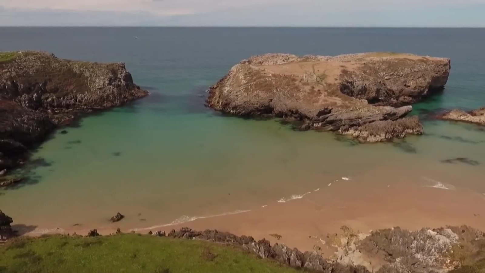 web llanes mejor destino de playa