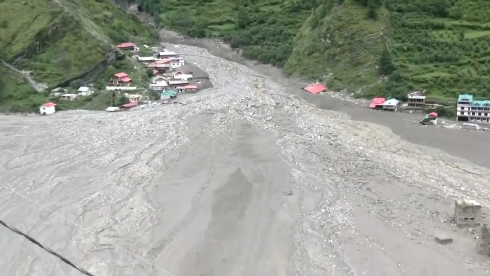 X047-INDIA INUNDACIONES