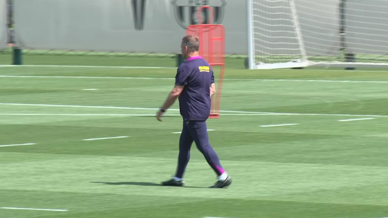 V046-BARCELONA ENTRENAMIENTO BARCELONA