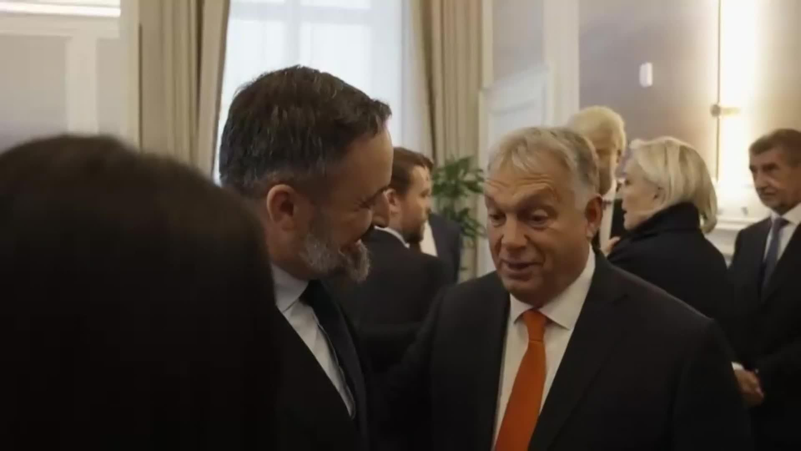 web reax  españa orban