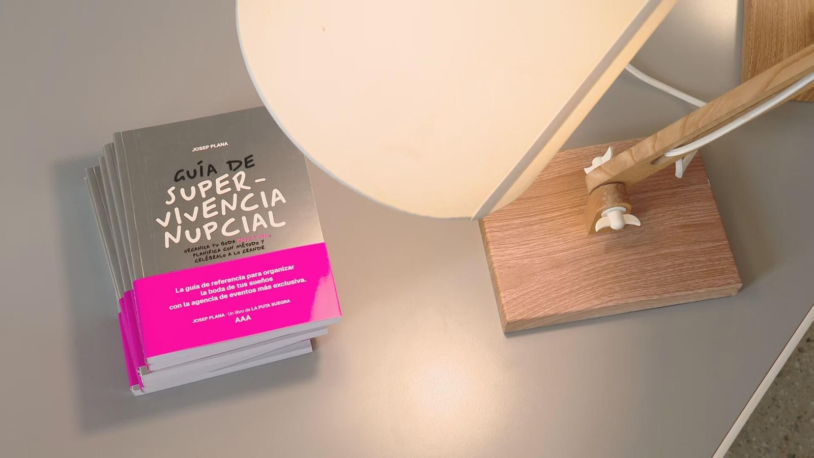 V036 BARCELONA ENTREVISTA WEDDING PLANNER frame 2855