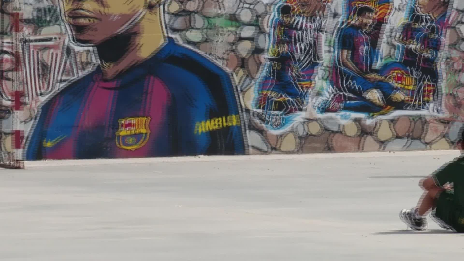 X027-BARCELONA REACCION RACISMO BARRIO LAMINE