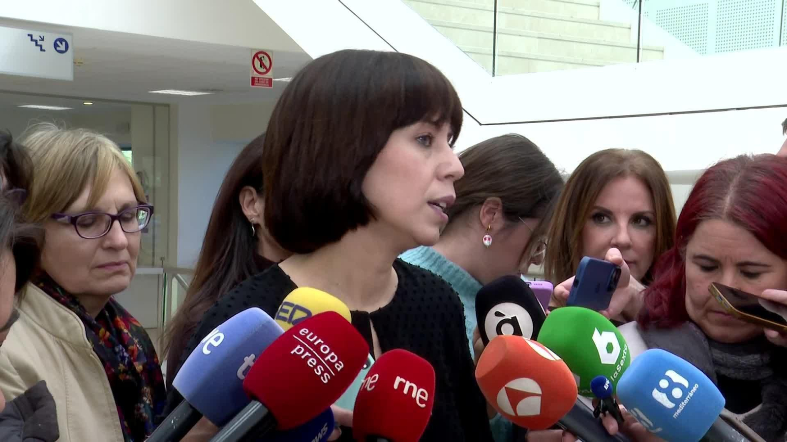 V021-VALENCIA DIANA MORANT