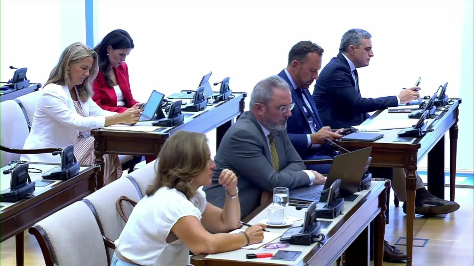 J014-CONGRESO PUENTE COMISION TRANSPORTES