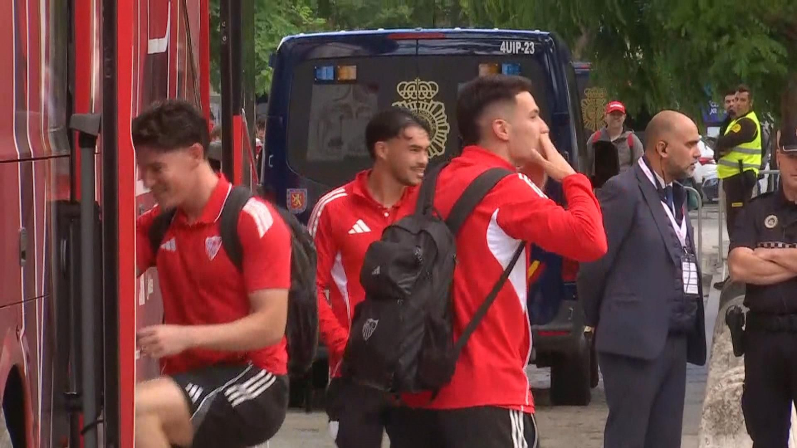 Salida del Sevilla del Sánchez Pizjuán