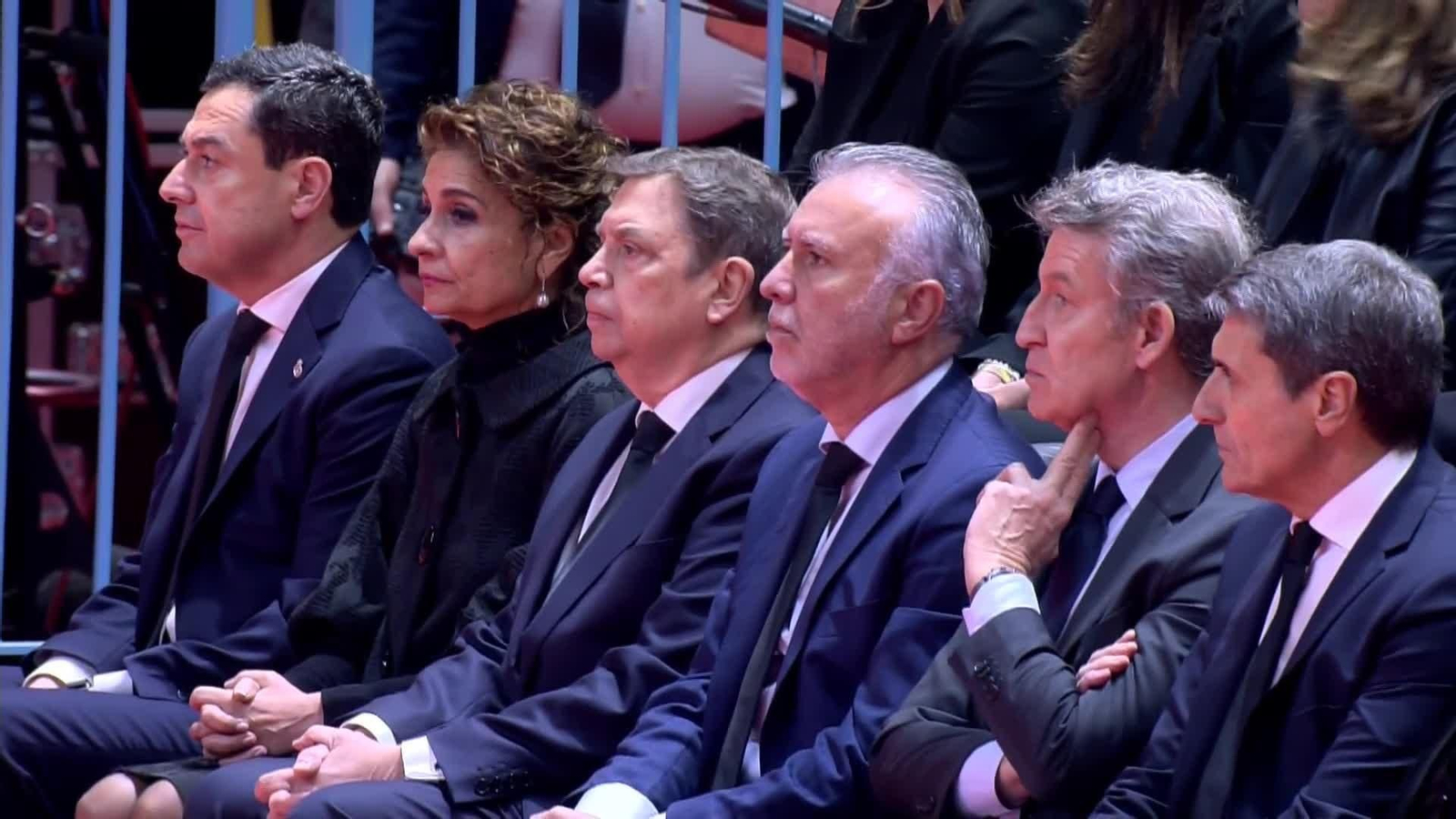 web politicos y trenes