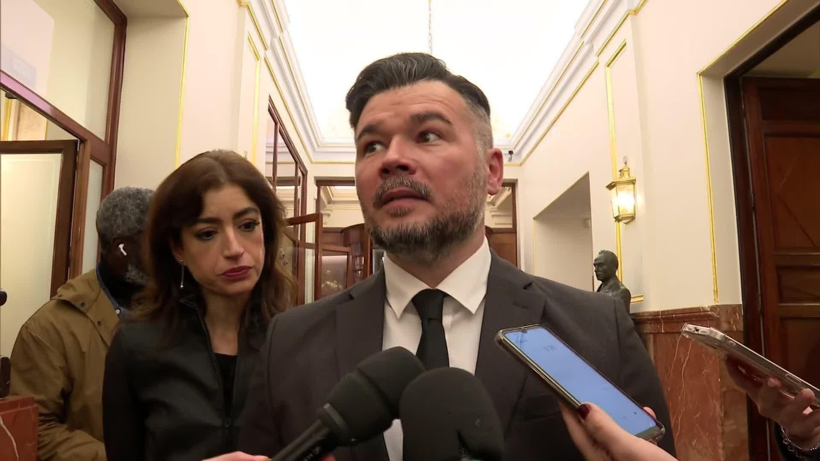 M068-CONGRESO PASILLOS RUFIAN