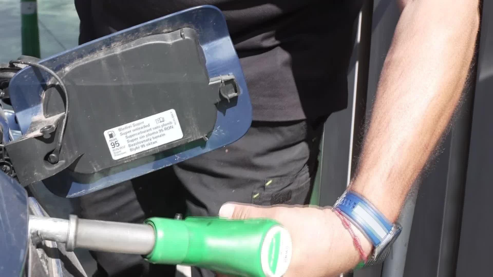 X015-SEVILLA PRECIO GASOLINA