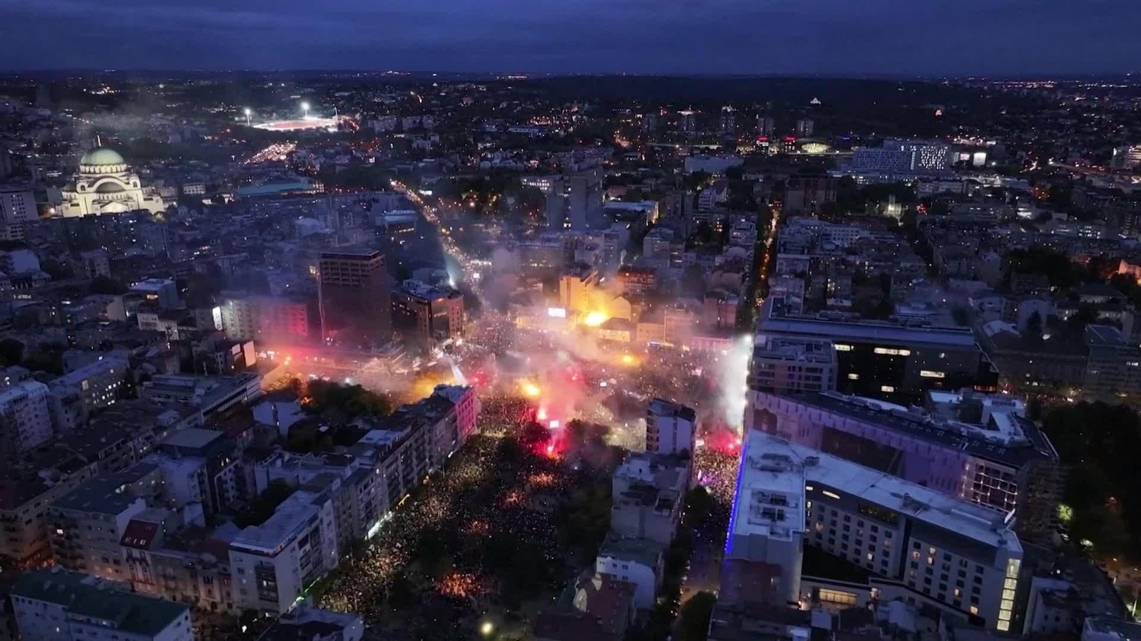 V004-SERBIA PROTESTAS ESTUDIANTES