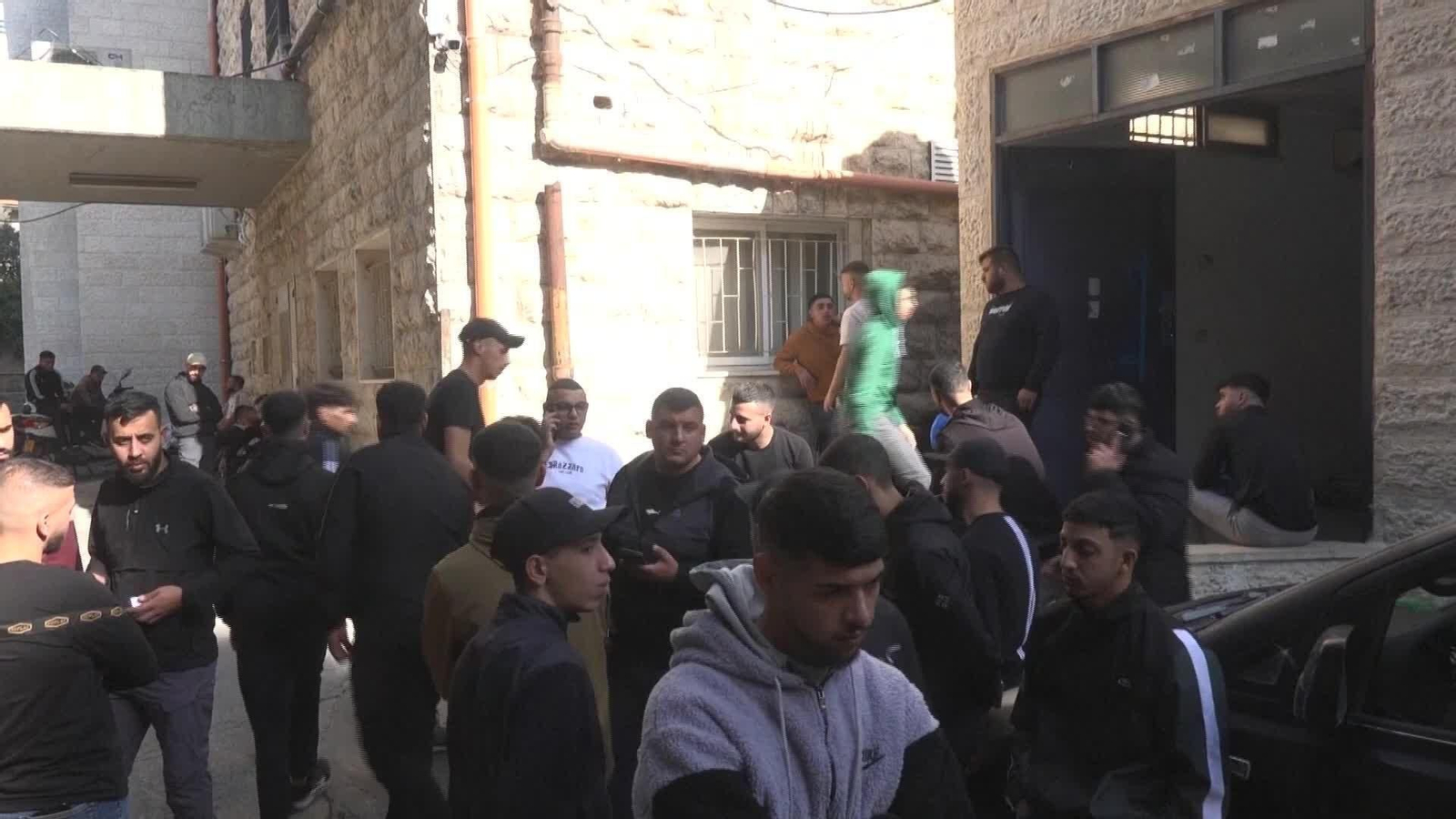 V068-GAZA MÁS FUNERALES