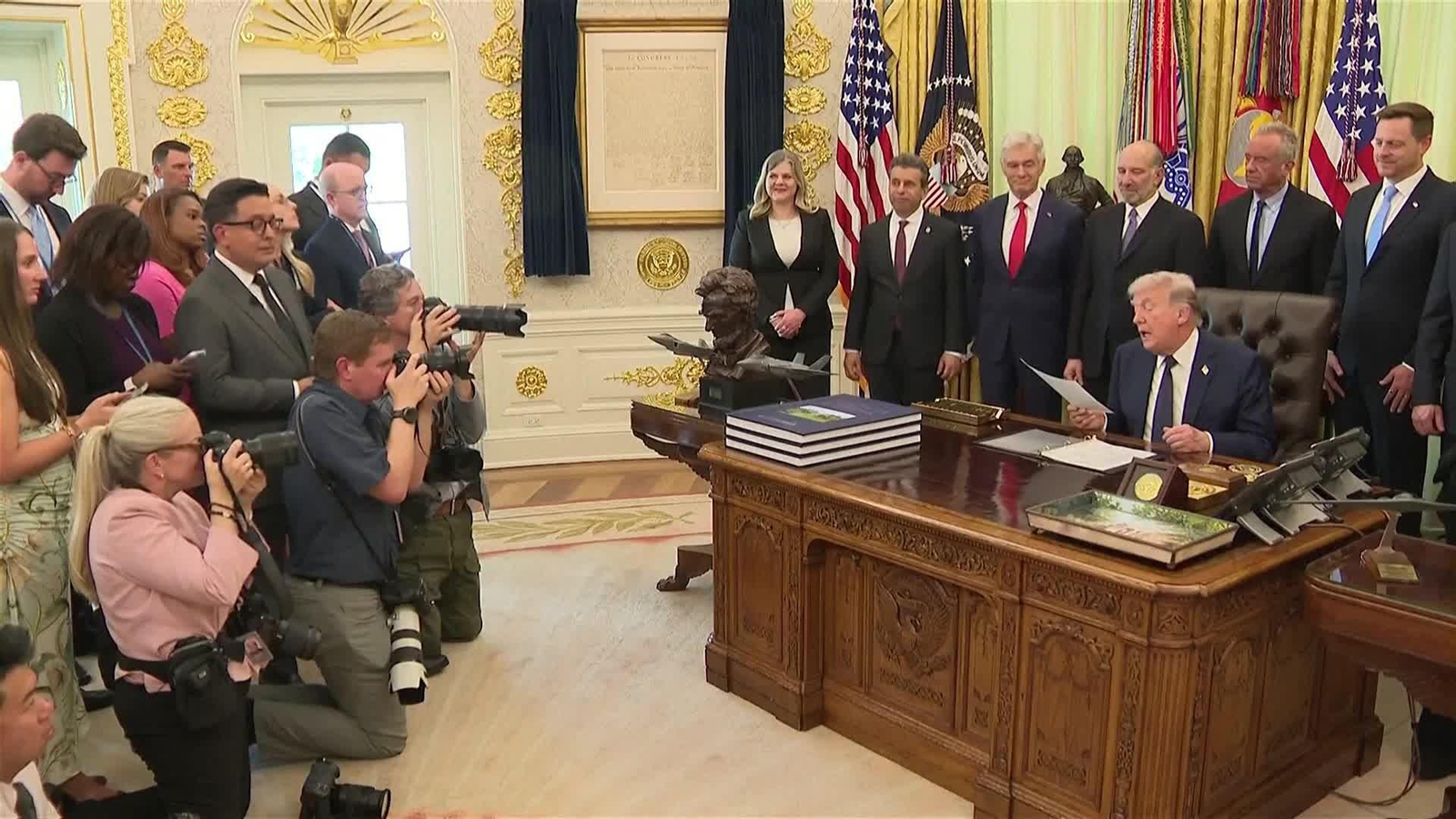 V006-EEUU TRUMP DECLARACIONES BOMBA NUCLEAR